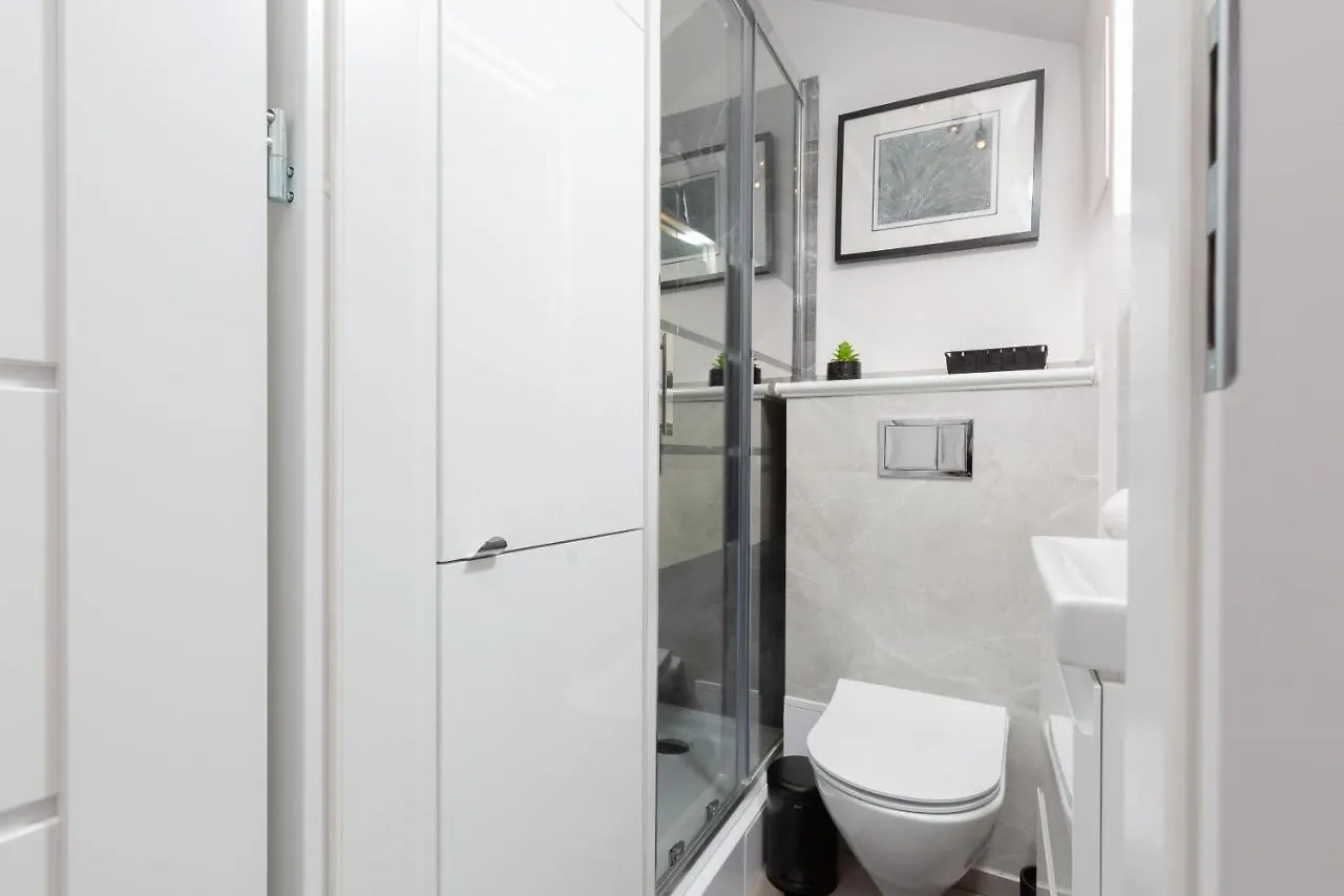 Metro Wierzbno Cozy Studio Mokotow By Noclegi Renters Warsaw Apartment
